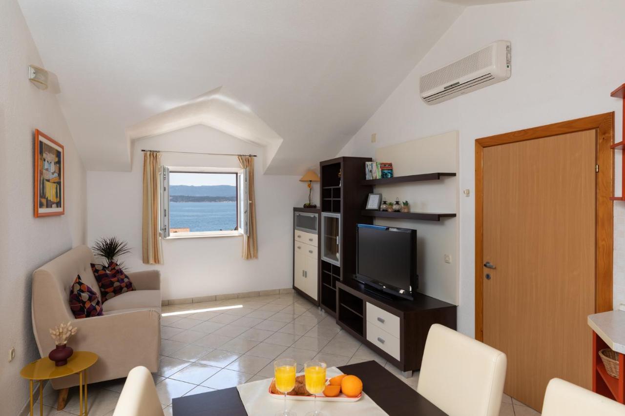 Apartments Paloc - Orange Бол Екстер'єр фото